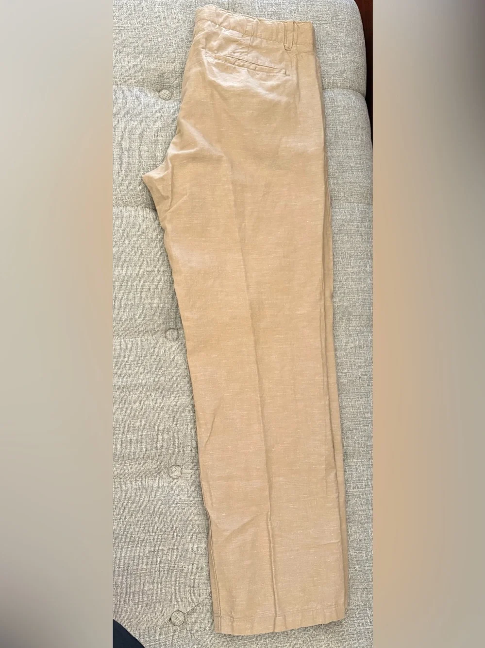 GAP Men's Khaki Flat-Front pants